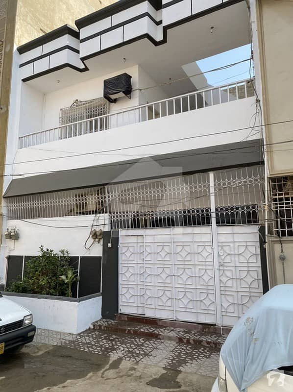 بفر زون سیکٹر 15-A / 3 بفر زون نارتھ کراچی کراچی میں 4 کمروں کا 5 مرلہ مکان 2.35 کروڑ میں برائے فروخت۔