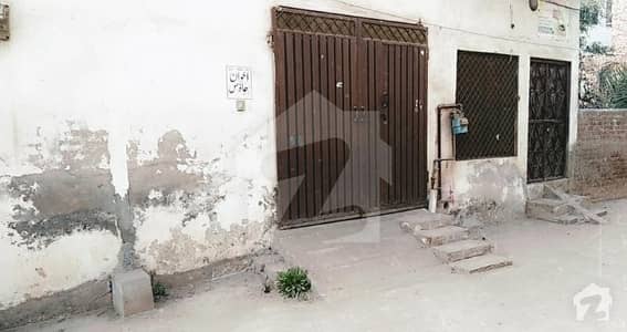 5 Marla House Non Furnished Situation