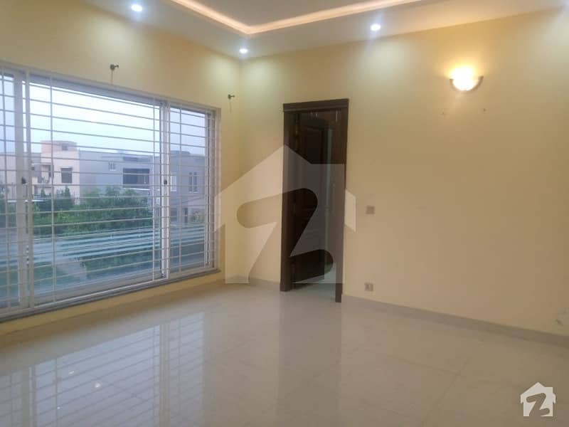 Dha Phase1 1 kanal House For Rent And Very Good Location