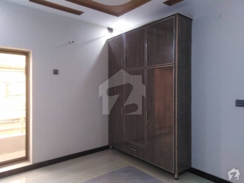 Perfect 3 Marla Flat In Samanabad For Sale
