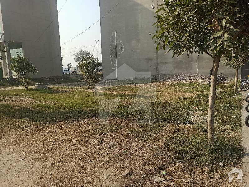 1 Kanal Plot Available In Sui Gas Housing With Investment Offer
