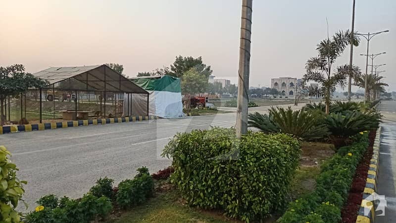 675  Square Feet Residential Plot Ideally Situated In Al Hafeez Gardens