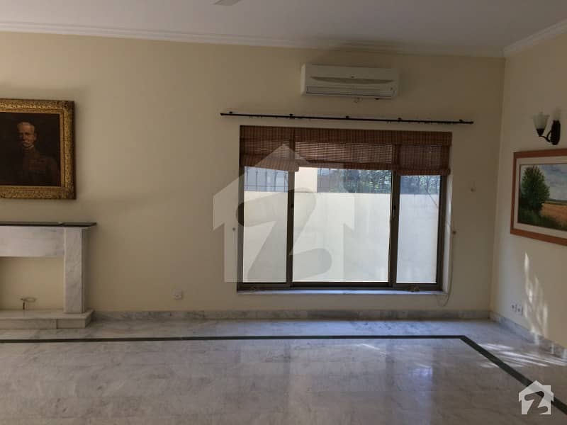 Semi Furnished 6 Bed House With Basement Air Con And Generator