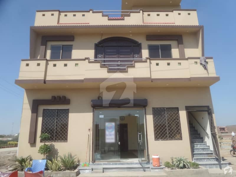 Ideally Located Building For Sale In Kiran Valley Available