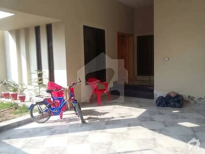 10 Marla Beautiful House For Rent In Outstanding Location Of Mda Chowk