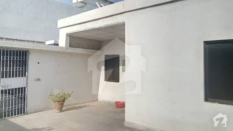240 Sq Yd 2nd Floor 2 Bed Dd New Portion Available For Rent In Block 15 Gulistan E Jauhar Karachi