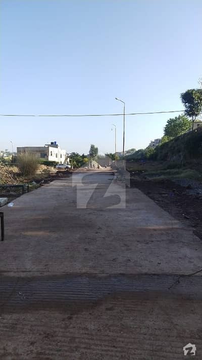Residential Plot Of 2700 Square Feet For Sale In Bani Gala Residential Plot Of 2700 Square Feet For Sale In Bani Gala