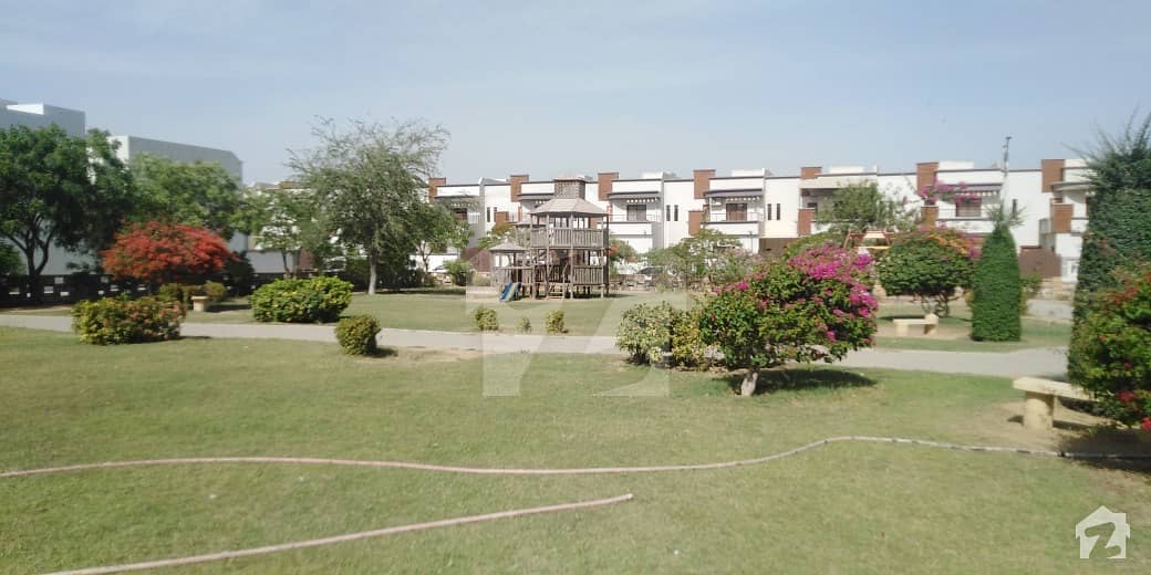 صائمہ عریبین ولاز گداپ ٹاؤن کراچی میں 3 کمروں کا 10 مرلہ مکان 1.83 کروڑ میں برائے فروخت۔