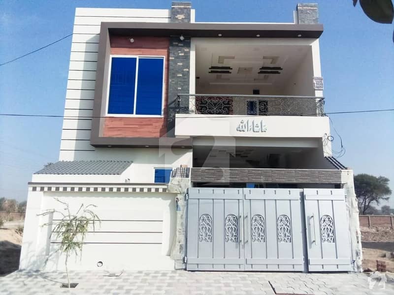 گلبرگ کمرشل بہاولپور یزمان روڈ بہاولپور میں 4 کمروں کا 5 مرلہ مکان 85 لاکھ میں برائے فروخت۔