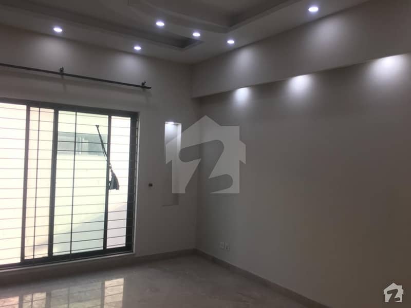 1 Kanal House Is Available For Rent In DHA Defence