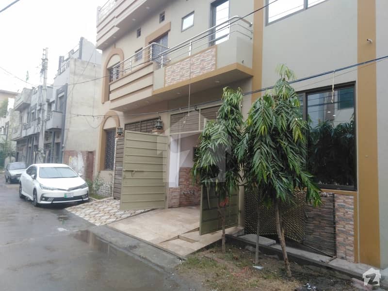 Gorgeous 3 Marla House For Sale Available In Lalazaar Garden
