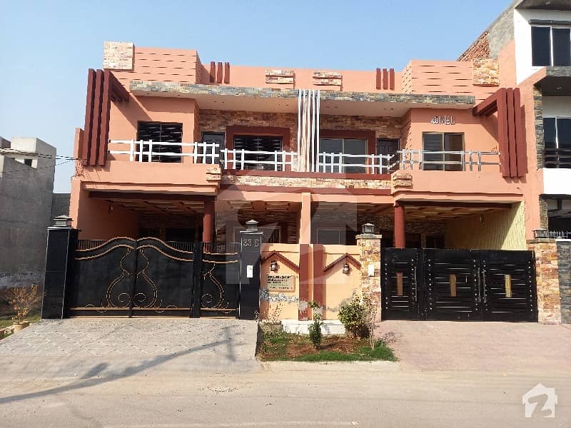 House Of 1800  Square Feet In Jeewan City Housing Scheme For Sale
