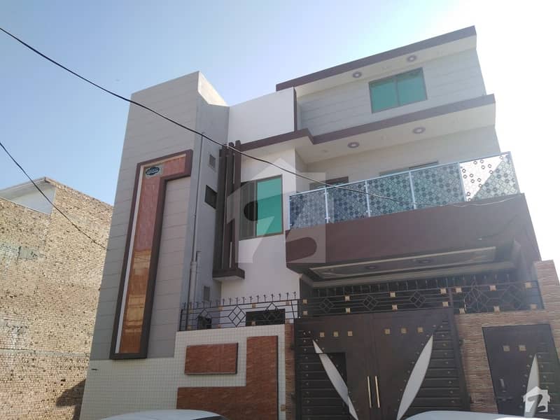 درمنگی ورسک روڈ پشاور میں 6 کمروں کا 6 مرلہ مکان 1.55 کروڑ میں برائے فروخت۔