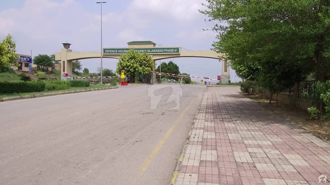 Dha Phase 5 Sector F 1 Kanal Level Plot For Sale