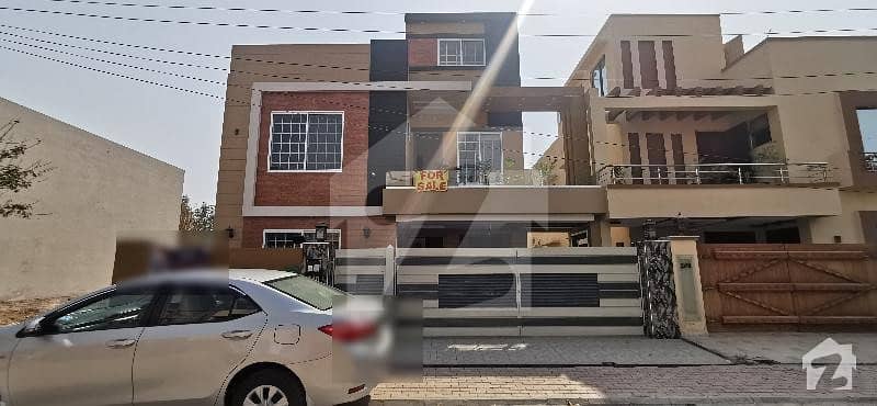 10 Marla Brand New Designer House For Sale Best Price