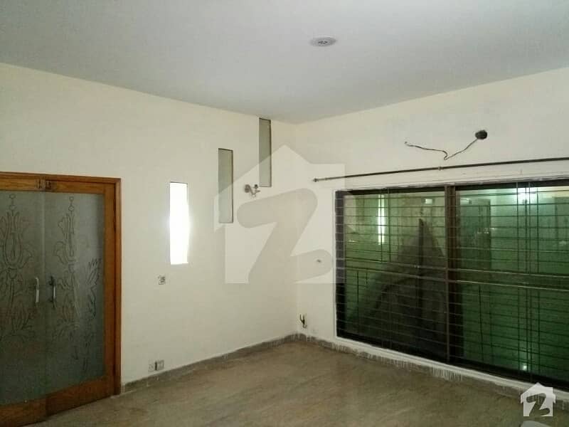 11 Marla Lower Portion For Rent In Dha Phase 8