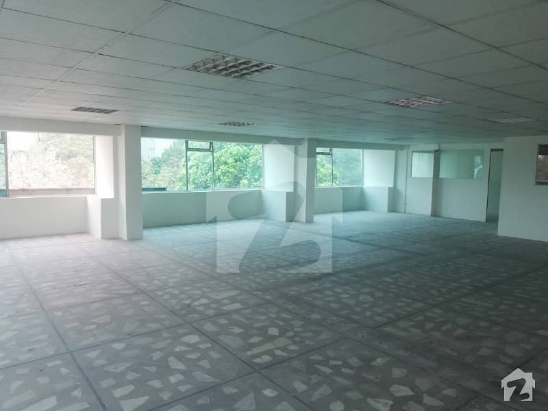 In Good Condition Building For Sale In Blue Area