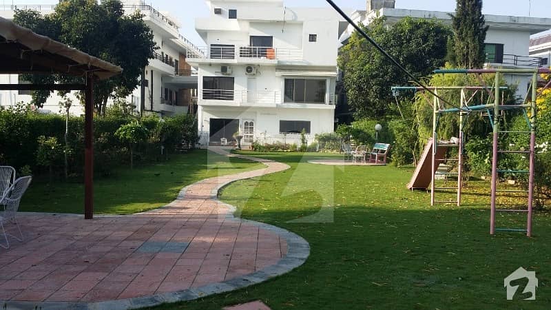 F11 6 Bed G Bm With 5 Kanal Extra Land For Rent