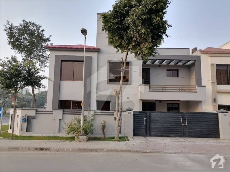 13 Marla House In Bahria Town For Sale