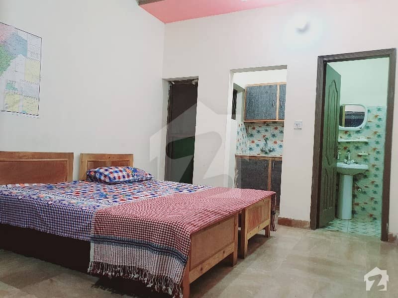 Room For Rent In Continental Boys Hostel Model Town Link Road, Model