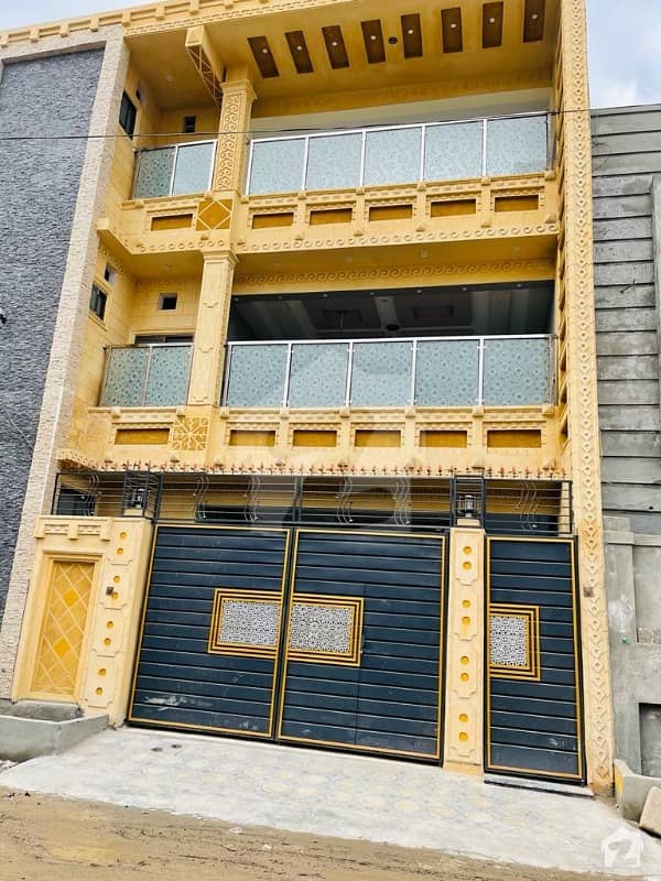 ورسک روڈ پشاور میں 6 کمروں کا 7 مرلہ مکان 2.6 کروڑ میں برائے فروخت۔