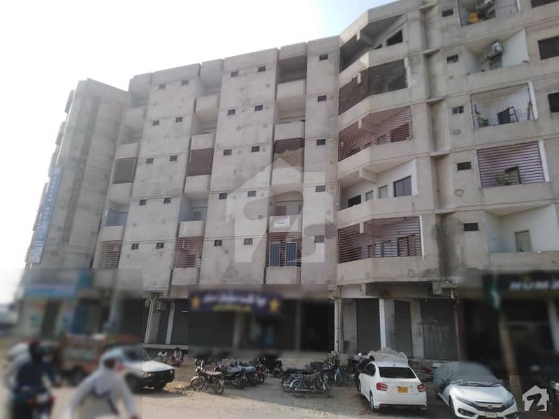1061  Square Feet Flat Is Available For Sale In Latifabad
