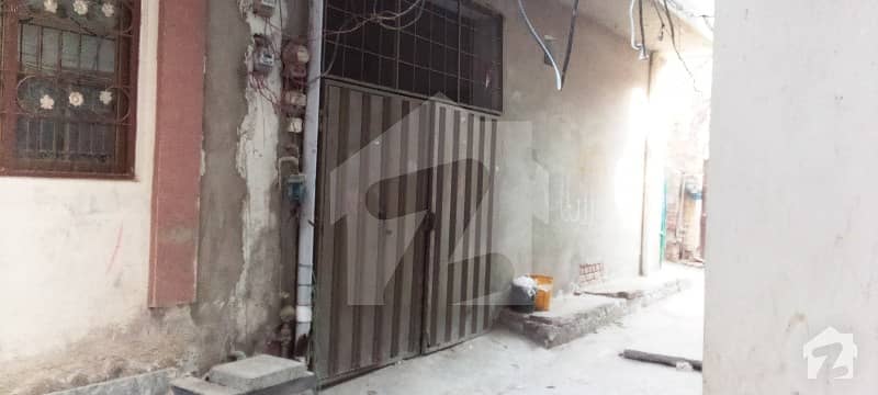 صوفی آباد لاہور میں 5 کمروں کا 5 مرلہ مکان 45 لاکھ میں برائے فروخت۔