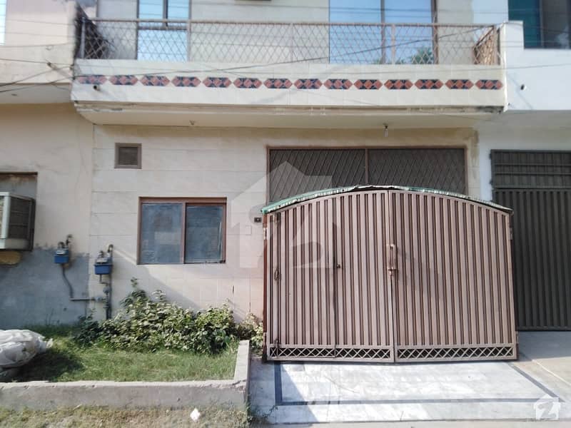 Johar Town House Sized 3.5 Marla For Sale