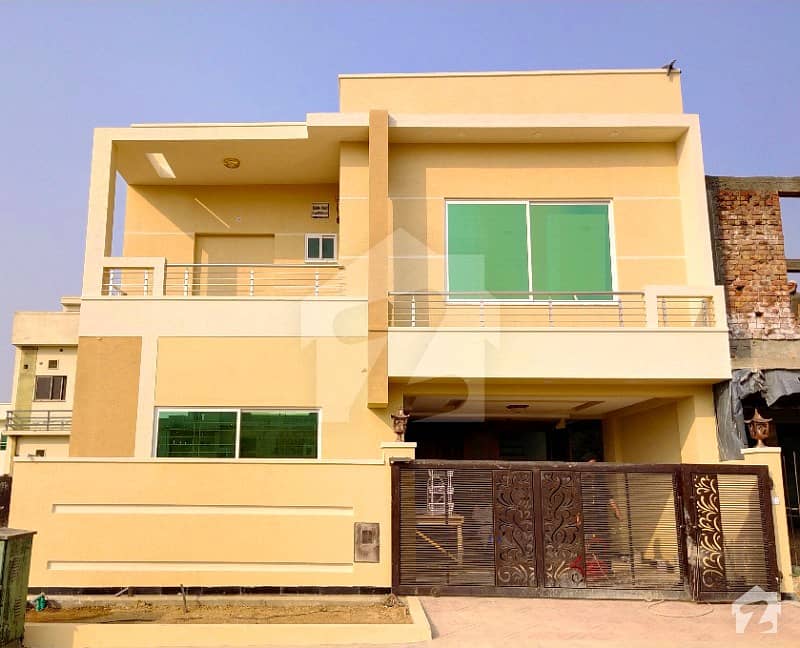 7 Marla Brand New Single Unit House For Sale