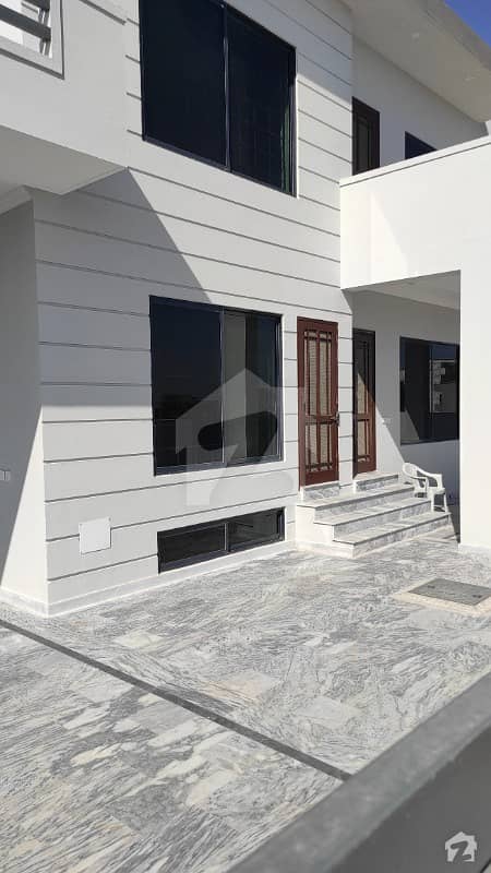1 Kanal Beautiful Brand New Corner House Available For Rent