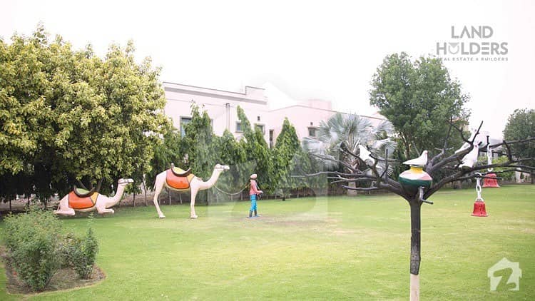 بحریہ ٹاؤن ۔ بلاک بی بی بحریہ ٹاؤن سیکٹرڈی بحریہ ٹاؤن لاہور میں 5 مرلہ رہائشی پلاٹ 70 لاکھ میں برائے فروخت۔