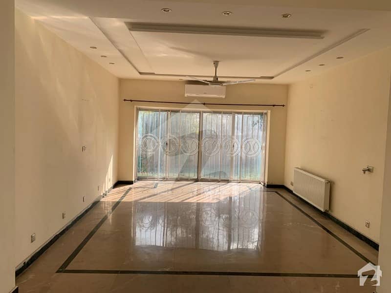 3870  Square Feet Spacious House Available In Bahria Town Rawalpindi For Sale
