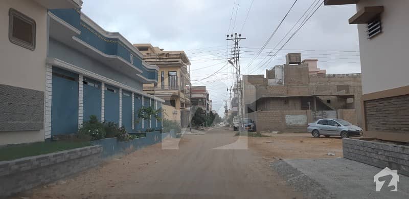 سعدی ٹاؤن بلاک 7 سعدی ٹاؤن سکیم 33 کراچی میں 16 مرلہ رہائشی پلاٹ 1.6 کروڑ میں برائے فروخت۔