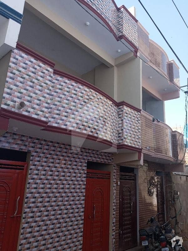 لانڈھی کراچی میں 5 کمروں کا 3 مرلہ مکان 65 لاکھ میں برائے فروخت۔