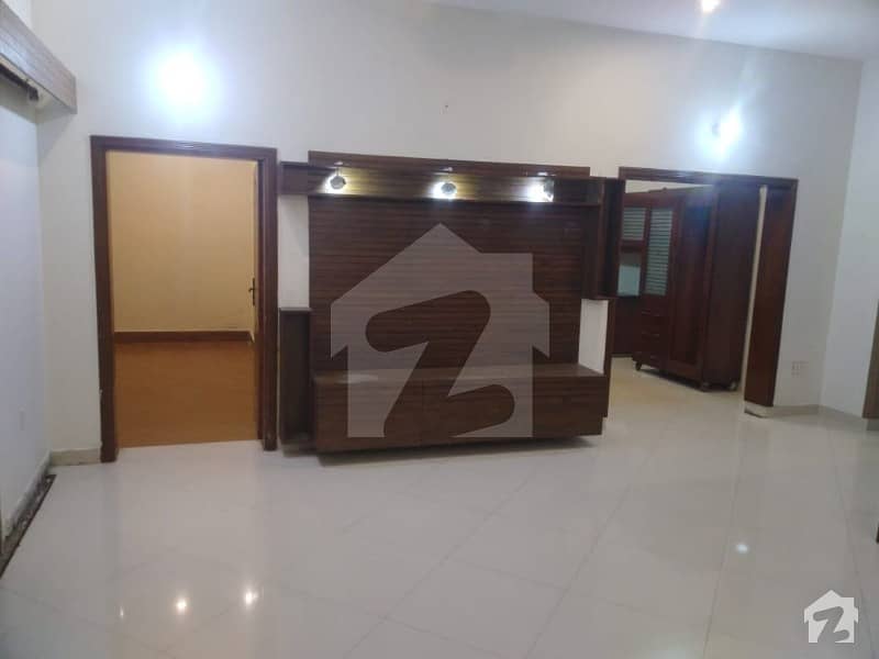 11 Marla Upper Portion For Rent