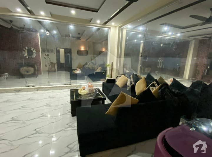 بادامی باغ لاہور میں 2 کمروں کا 1 کنال مکان 35 ہزار میں کرایہ پر دستیاب ہے۔