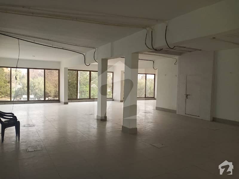 Building In G-10 For Rent