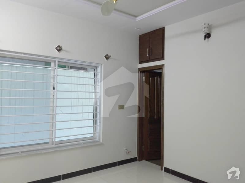 20 Marla Lower Portion For Rent In Bahria Town