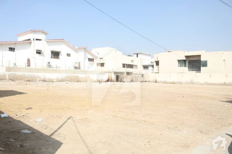 Beautifull Location 1000 Yard Residential Plot For Sell On Main Saba Zone C Phase 8