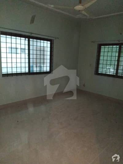 3 Bed Dd  Three Side Corner Flat Available For Rent In Gulzar-e-hijri