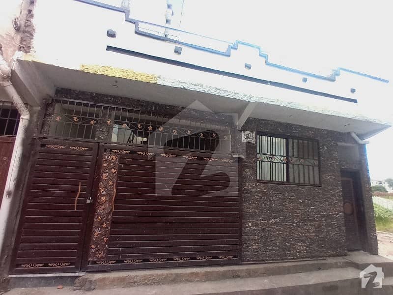جھنگی سیداں اسلام آباد میں 3 کمروں کا 3 مرلہ مکان 15 ہزار میں کرایہ پر دستیاب ہے۔