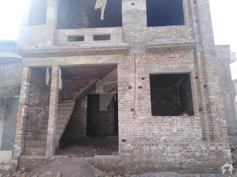 ورسک روڈ پشاور میں 5 کمروں کا 4 مرلہ مکان 80 لاکھ میں برائے فروخت۔