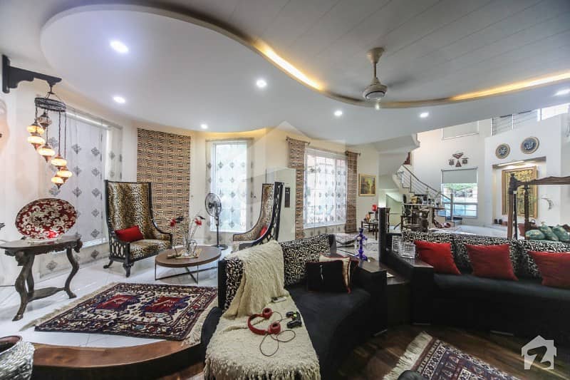 ڈی ایچ اے فیز 6 ڈیفنس (ڈی ایچ اے) لاہور میں 5 کمروں کا 2 کنال مکان 16.5 کروڑ میں برائے فروخت۔