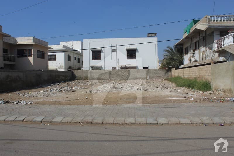 Gorgeous Land 2000 Yard Residential Plot Is Up For Sell On Beach Street 1 Zone D Phase 8