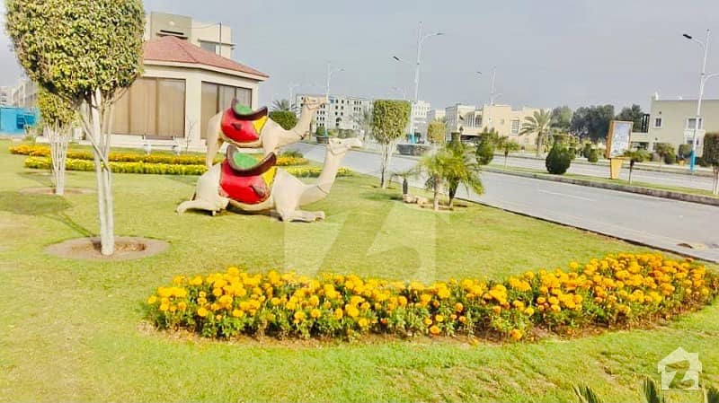 good Location Plot For Sale In  Bahria Town Lahore