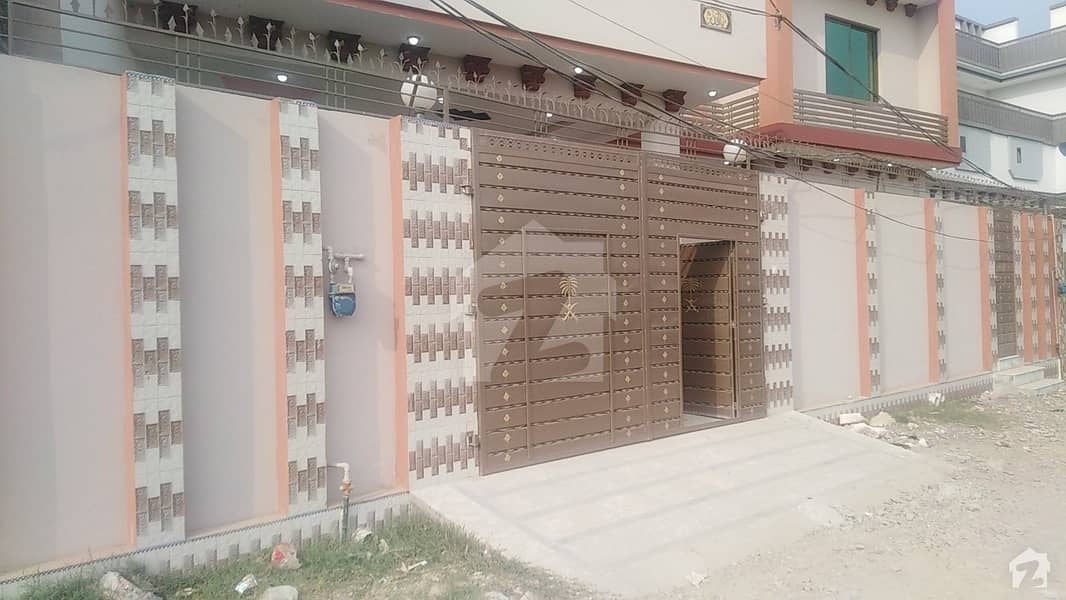 ورسک روڈ پشاور میں 6 کمروں کا 10 مرلہ مکان 2.3 کروڑ میں برائے فروخت۔