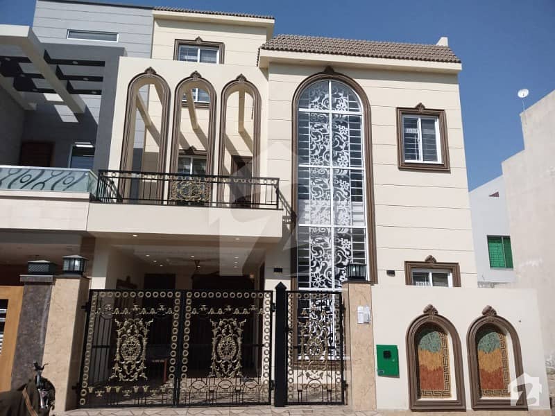 5 Marla Luxury Spanish Style House For Sale In Jinnah Block Bahria Town Lahore