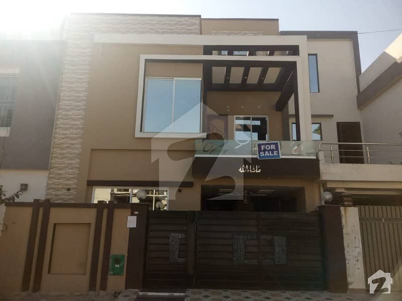 5 MARLA BRAND NEW LUXURY HOUSE FOR SALE IN RAFI BLOCK
