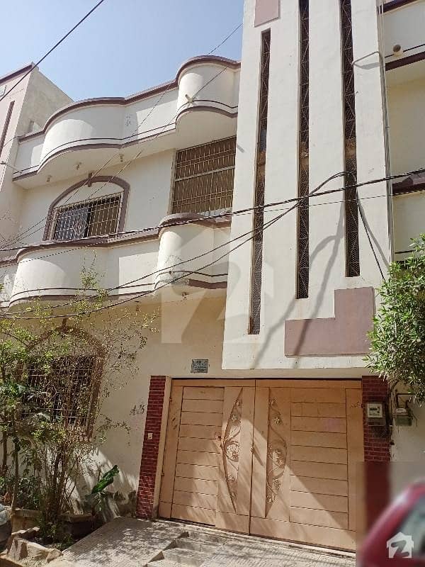 گلستانِ جوہر کراچی میں 4 کمروں کا 5 مرلہ مکان 1.45 کروڑ میں برائے فروخت۔