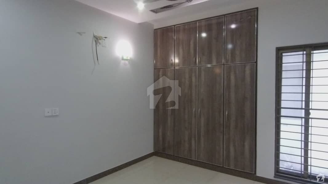 پیراگون سٹی - امپیریل1 بلاک پیراگون سٹی لاہور میں 3 کمروں کا 5 مرلہ مکان 1.3 کروڑ میں برائے فروخت۔